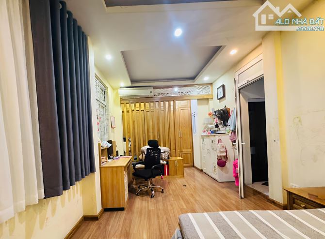 BÁN NHÀ MẶT NGÕ TRƯƠNG ĐỊNH – 40M² x 4 TẦNG – MT 5.2M – CÁCH PHỐ 80M - 2