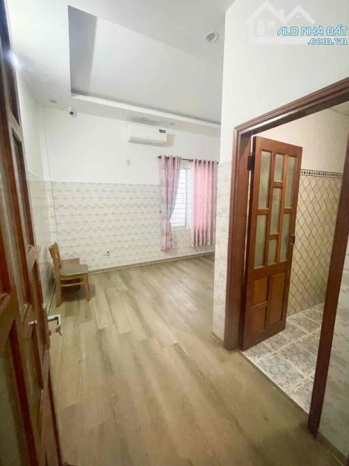 SỤP HẦM NHÀ MT ĐƯỜNG 2/9 3 TẦNG KD NGAY CHỈ 7.7 TỶ - 2