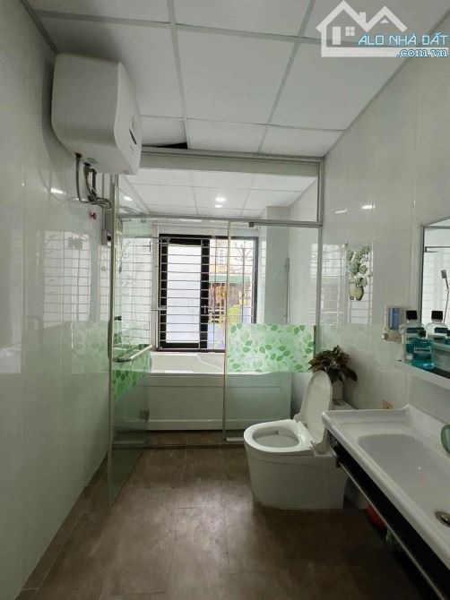 BÁN NHÀ QUẬN 8 ÂU DƯƠNG LÂN 80M2 HXH 4 TẦNG BTCT NHỈNH 11 TỶ - 2