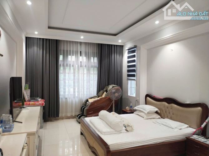 Biệt thự siêu HIẾM view góc cực đẹp hẻm VIP 409 Nguyễn Oanh ngang 13m 265m2 gần chợ 33 tỷ - 3