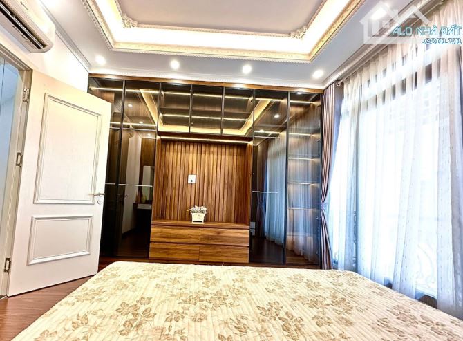 Bán nhà Hoàng Hoa Thám, Nội thất Lung Linh, 57m2, 8.5 tỷ - 3