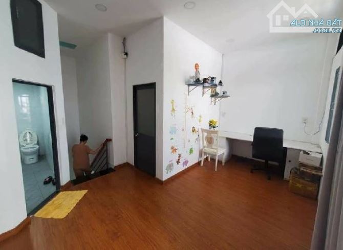 Hẻm Vip 42 Hoàng Hoa Thám, 3PN (5m x 12m), 30m ra Hẻm ÔTÔ, chỉnh 6 tỷ. - 3