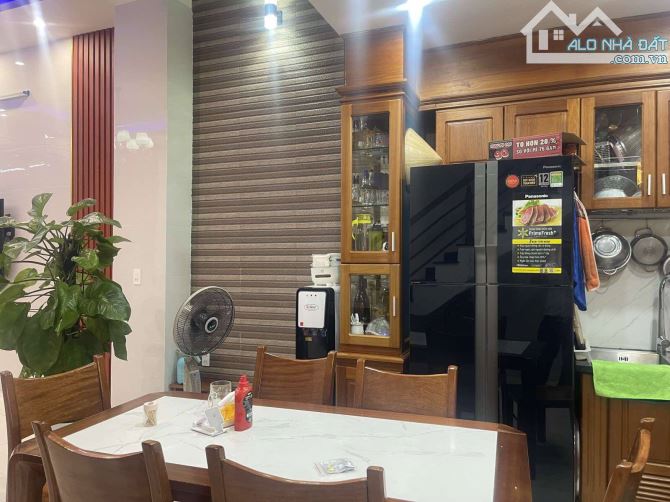 Cực phẩm hoà minh – Nhà 3 Tầng full nội thất. Chỉ có 6 TỶ+. Nhà 3 tầng 100m². - 3