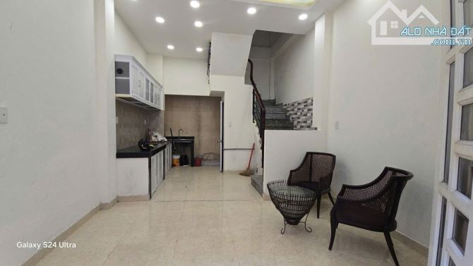 QUẬN 1 - SIÊU PHẨM GIÁ RẺ TRUNG TÂM– NHÀ ĐẸP, VỊ TRÍ ĐỈNH - 3