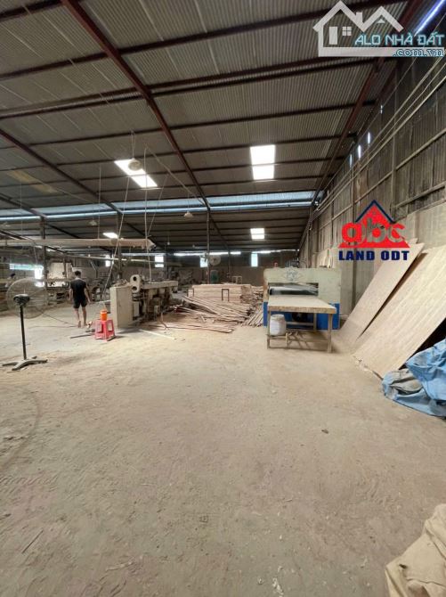 Cho thuê xưởng 800m2 , phường Tân Hoà đường rất rông - 3