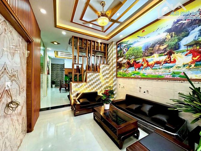 Bán nhà ngay Nhiêu Tứ, Phú Nhuận. Giá: 2 tỷ 612tr/ 68,5m2, sổ riêng - 3