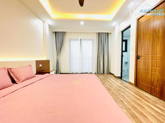 NHÀ CẦU DIỄN - 37M2 - NGÕ THÔNG - Ô TÔ NGỦ TRONG NHÀ - GIÁ 4 TỶ 88 - 3