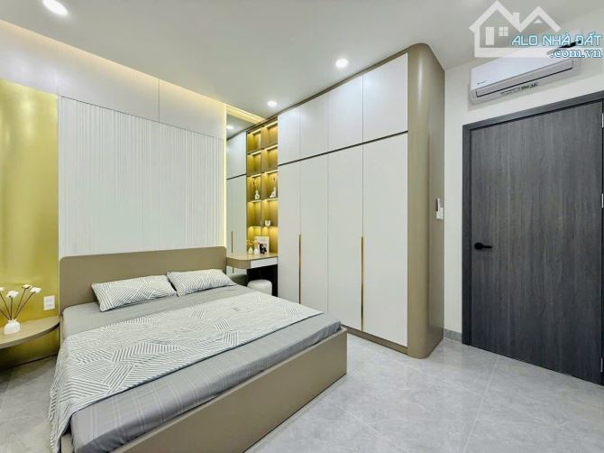 Nhà mặt phố giá rẻ đường Nguyễn Công Trứ, Q1 đang cho thuê 25tr/tháng - Giá 5tỷ090/52m2 - 3