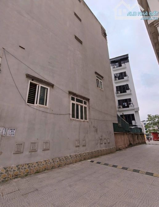 19.5 tỷ, lô góc, kdoanh đỉnh, ngõ như Phố Phúc La, tự xây, 60m2 tầng 1 x mtiền 4.5m - 3