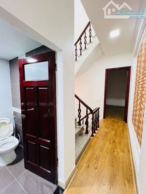 BÁN NHÀ HỒ TÙNG MẬU NHÀ ĐẸP Ở NGAY-45m2- Giá 13,2 T - 3
