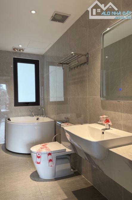 SIÊU PHẨM ĐANG XÂY – PHỐ ĐỨC GIANG – 5 TẦNG ĐẲNG CẤP – GIÁ CHỈ NHỈNH 5 TỶ!  Cơ hội hiếm có - 3