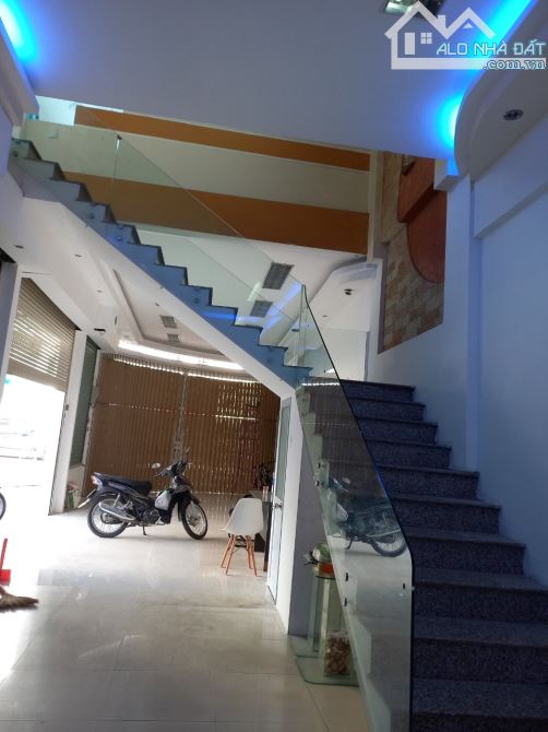 CHO THUÊ NHÀ GÓC TRUNG TÂM TP QUY NHƠN – VỊ TRÍ VIP KINH DOANH ĐỈNH CAO - 3