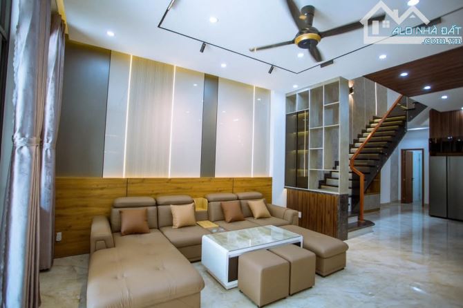 NHÀ MẶT TIỀN ĐƯỜNG THANH LƯƠNG 21. HÒA XUÂN - 3