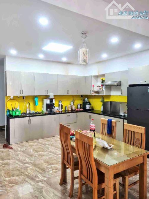 Nhà đẹp 3 tầng 3 mê đường 7m5 Lề 4m YÊN KHÊ 3, Ngay Lý Thái Tông, gần Biển Đà Nẵng 8,39 tỷ - 3