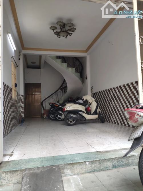Xoay vốn bán nhà 58m², Lý Chính Thắng, P7, Q3. Hẻm 5m xe hơi, xây 5 tầng, gần Co.opmart - 3
