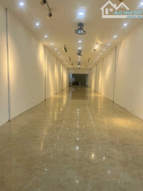 GẤP! BÁN ĐẤT TẶNG NHÀ 250M2 – 11,6 TỶ - MT LÊ VĂN HIẾN - Q. NGŨ HÀNH SƠN - 3