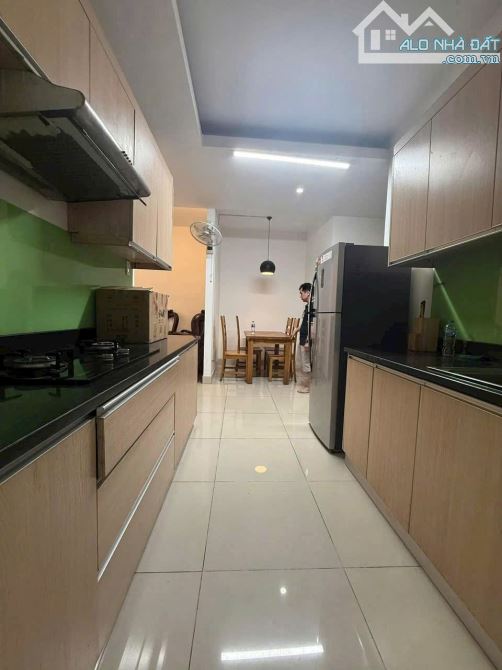 Gấp, kẹt tiền bán rẻ căn chung cư Pegasus 96m2, 3pn, 2wc chỉ 2,8 tỷ - 3
