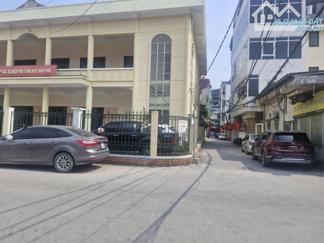[SIÊU PHẨM]_Mặt phố Bà Triệu_Lô góc_Nở hậu_Vỉa hè rộng_Kinh doanh_Ô tô_80 m2_22 tỷ 8 - 3