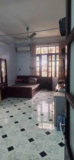 Bán nhà ngõ Phố Huế khu phân lô ô tô tránh dân trí cao an ninh tốt nhiều toà văn phòng - 3