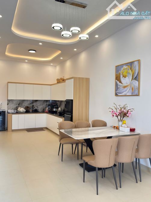 BÁN NHÀ MẶT TIỀN NGUYỄN TRÃI PHƯỜNG 2 TP BẢO LỘC. NHÀ MỚI XÂY KIÊN CỐ HIỆN ĐẠI - 3