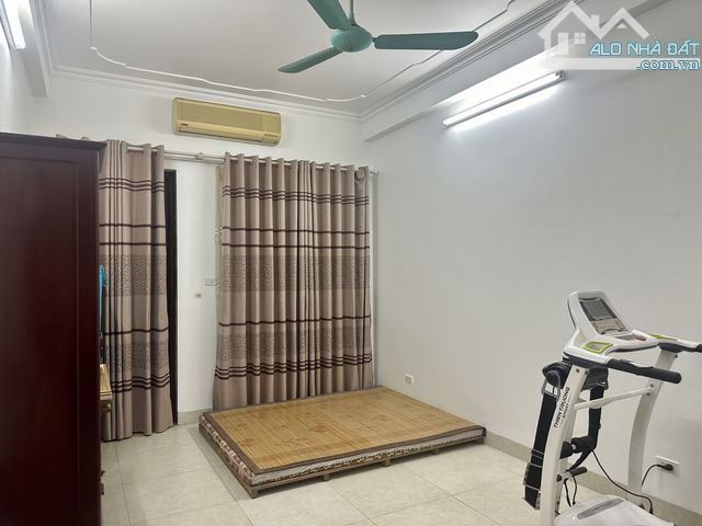 Bán nhà Định Công Thượng, DT 48m x 5 tầng, ô tô tránh, trung tâm phố Định Công - 3