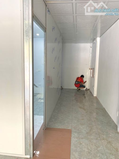 Cho thuê nhà khu liền kề Đại Thanh.DT 55m2 ô tô làm văn phòng kho xưởng giá 8tr - 3
