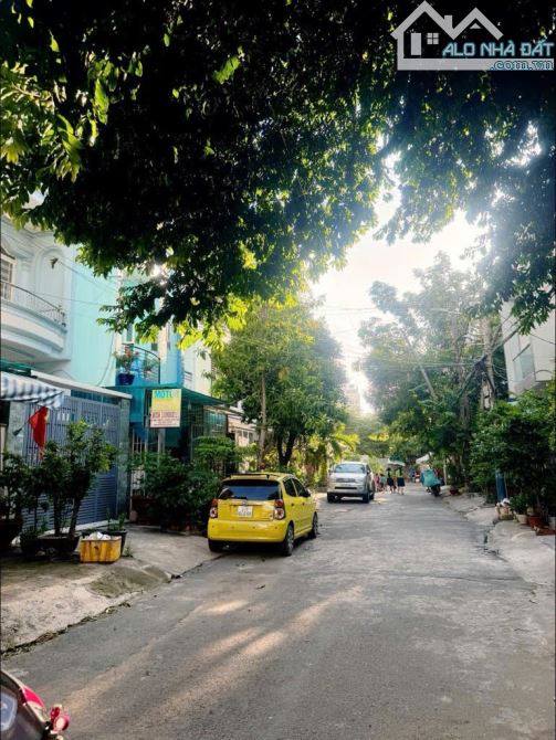 SIÊU PHẨM NHÀ PHỐ 5 TẦNG – TRUNG TÂM TÂN PHÚ -80M2-GIÁ TỐT. - 3