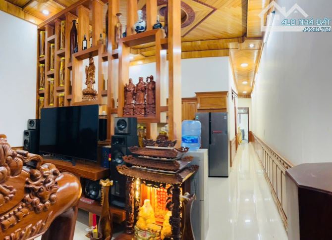 Bán nhà 5 tầng đang nuôi Yến hẻm Nguyễn Thị Định BMT - 3