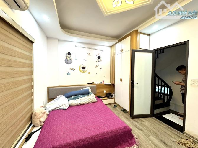 Bán nhà quang trung La khê hà đông ô tô lùi cổng vài bước ra phố DT30m2 giá hơn 7tỷ - 3