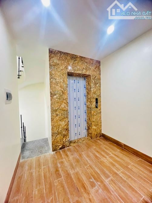 🏡Nhà mới Thang Máy ngõ 155 Cầu Giấy 40m2 xây 6 tầng mt hơn 4 mét NHỈNH 10 TỶ - LÔ GÓC - 6 - 3