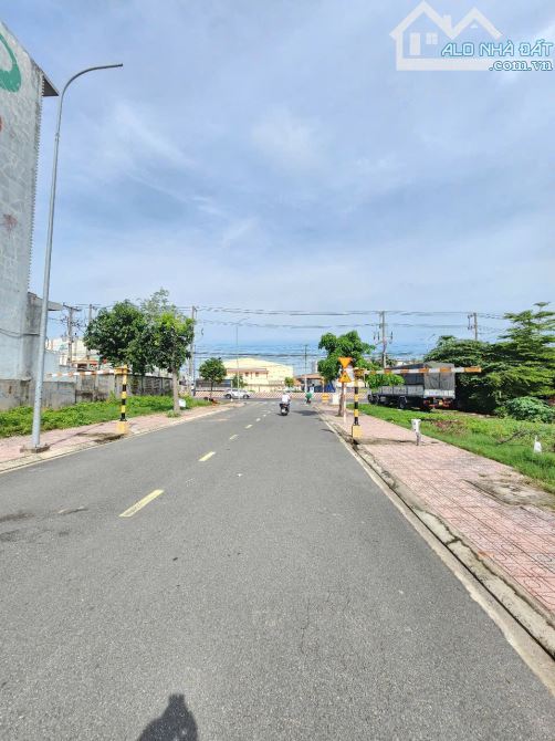 3,35Tỷ TL🔥Bán đất trục chính 75m2_Ngay Cổng KDC Lê Phong An Phú 1, p.An Phú, Tp.Thuận An - 3