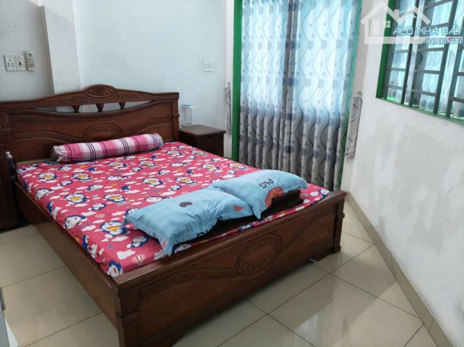 Hàng Thơm nhà Liên khu 4-5 gần chợ Bình Thành hẻm 6m thông 76m2,3 Tầng Nhỉnh 3 tỷ - 3