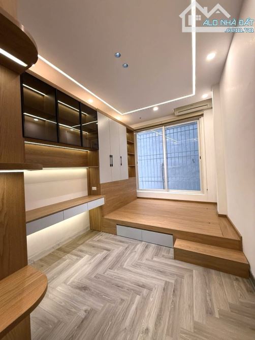 NHÀ ĐẸP Ở NGAY PHỐ THỊNH QUANG 4 TẦNG 40M2 HIỆN ĐẠI - TRUNG TÂM ĐỐNG ĐA - CHỈ HƠN 7 TỶ - 3