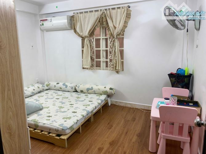 3010 – Bán nhà đường 3/2 Ph.12, DT 50m2 3 tầng BTCT, sổ riêng A4, CHỈ 8.5 tỷ TL - 3