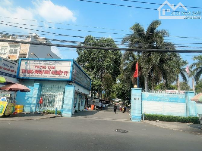 Bán đất xây tòa nhà MTKD ngang 8m Nguyễn Ảnh Thủ sầm uất 280m2 gần chợ Hiệp Thành 24 tỷ. - 3