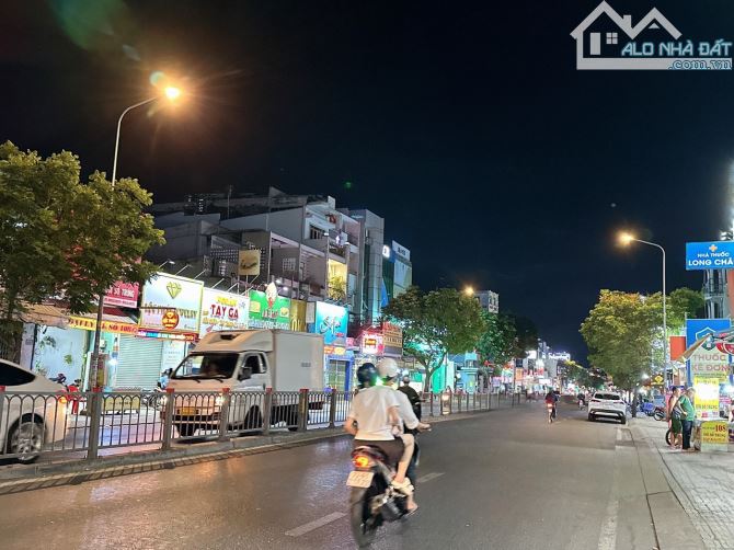 HOT Mặt tiền KD đường 40m Nguyễn Oanh 133m2(5x27) cấp 4 gần chợ 18 tỷ - 3