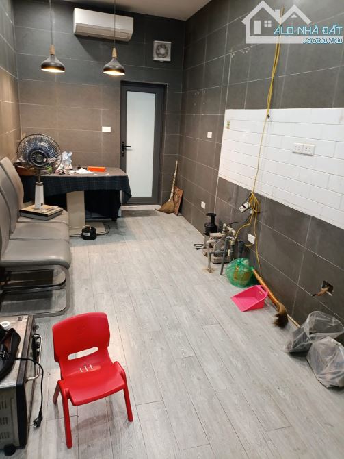 BÁN NHÀ MẶT PHỐ TÔN ĐỨC THẮNG ĐỐNG ĐA 45m 3T MT3m 17Tỷ OTO TRÁNH KINH DOANH TIỆN ÍCH ĐỈNH - 3