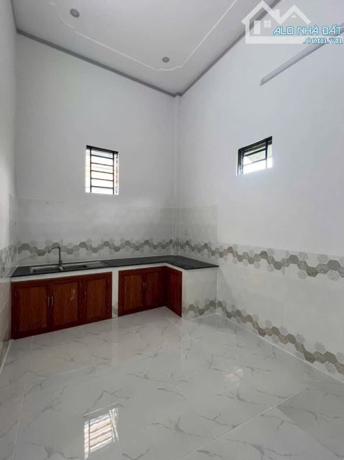 Nhà mới 1 Trệt 1 lầu  gần chợ 26  1 xẹc Nguyễn văn tiên phường Tân phong biên hòa đồng Nai - 4