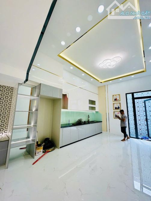 SIÊU PHẨM 3 TẦNG ĐẸP LUNG LINH - 70M2 - HƯƠNG LỘ 2 - BÌNH TÂN - 4PN - NỘI THẤT ĐẸP - 4