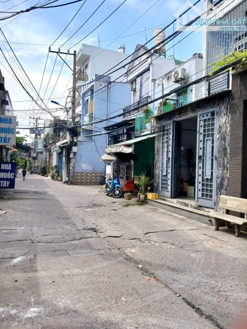 4 tỷ 650 - Nhà Hẻm Ô tô 8m Thông Đường Hương Lộ 2, 48m2, 2 Lầu, ở ngay - 4