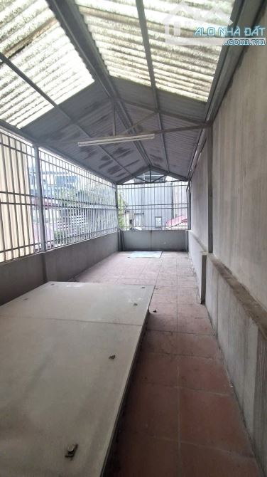 TRUNG TÂM BA ĐÌNH - KIM MÃ NGÕ THÔNG TỨ PHÍA - 5M RA Ô TÔ - 2 THOÁNG - NHÀ DÂN XÂY CHẮC CH - 4