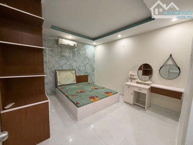 Nhà kiệt nguyễn hoàng, vĩnh trung, yên tĩnh - 4