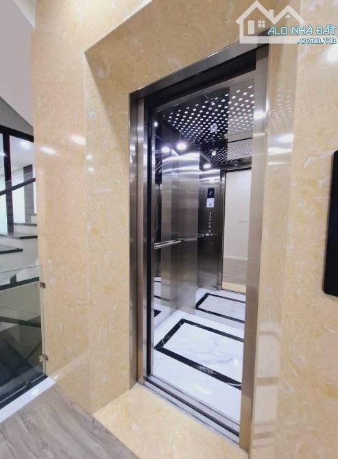 Bán nhà mặt phố Bạch Thái Bưởi Văn Quán diện tích 90m2x 6 tầng MT 4.5m giá 26.8 tỷ - 4