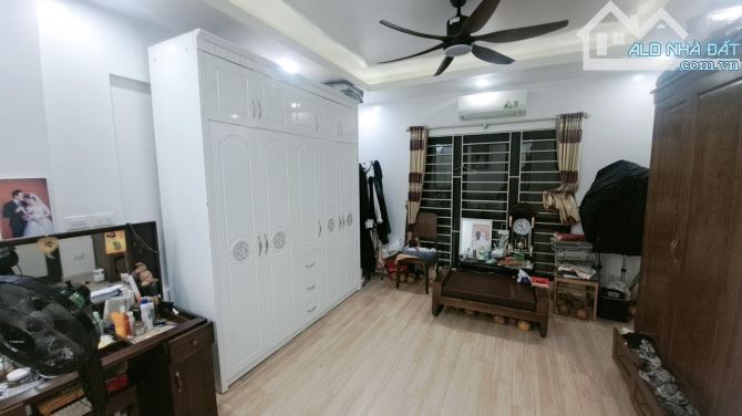CHÍNH CHỦ BÁN NHÀ TRẦN CUNG 45M X 5 TẦNG NHỈNH 7 TỶ - 4