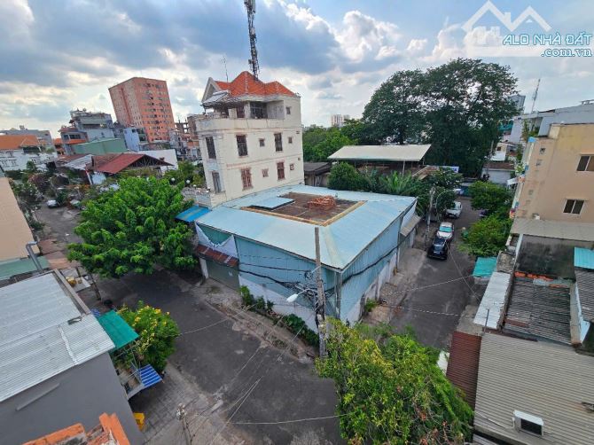 BÁN NHÀ NGAY NGÃ TƯ HÀNG XANH Q.BÌNH THẠNH - HẺM XE HƠI 10M - 3 TẦNG 6X15M - CHỈ 11,9 TỶ - 4