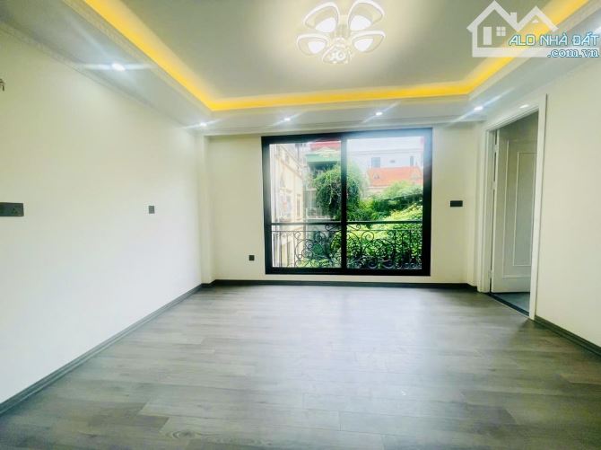 SIÊU PHẨM THÁI HÀ.10M RA ÔTO 6T THANG MÁY.NHÀ MỚI ĐẸP.GẦN PHỐ.NGÕ THÔNG TIỆN ÍCH BẠT NGÀN. - 4