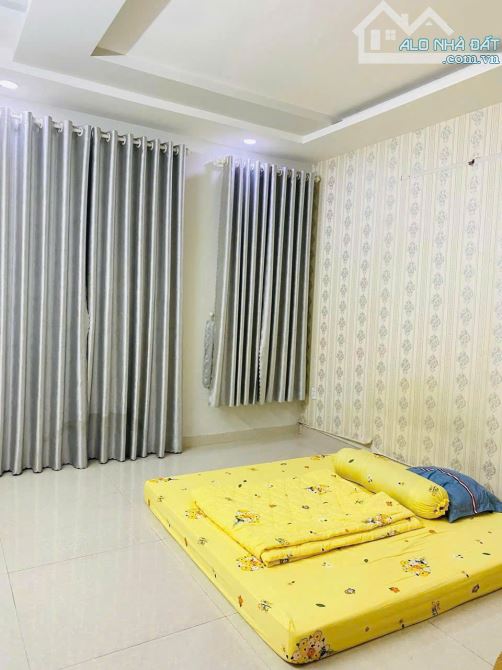 NHÀ KHU ĐỒNG BỘ NGUYỄN OANH - PHƯỜNG 6 - GÒ VẤP. TRỆT 3 LẦU ST, GIÁ: 9TY TL - 4