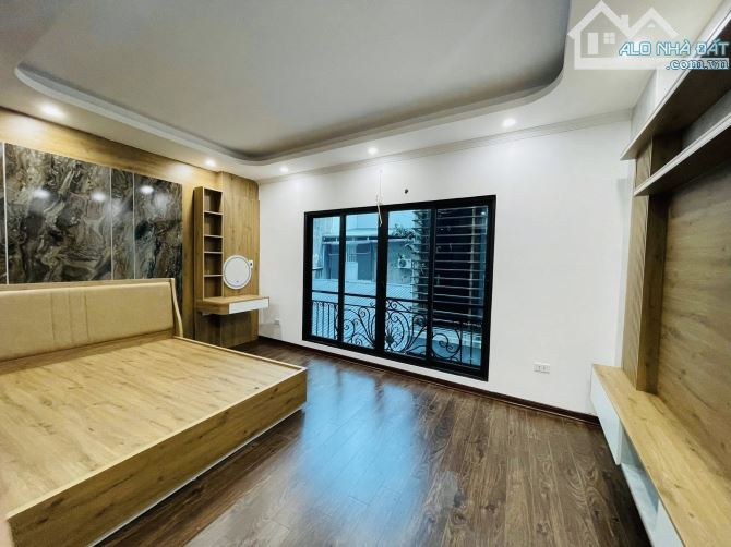 Bán nhà Nguyễn Khuyến Văn Quán hà đông Ô tô lùi cửa 1 nhà ra phố DT32m2 giá hơn 7 tỷ - 4