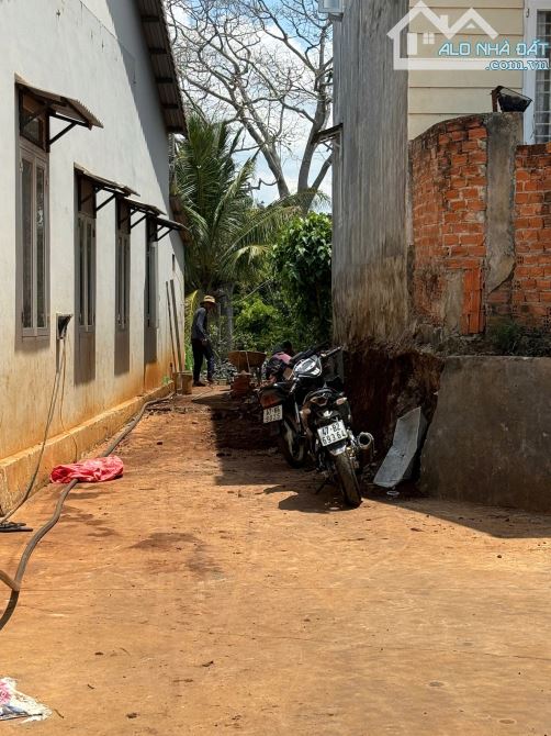 Bán nhà mặt tiền đường nhựa cuối Ymol rẻ trái hẻm 473 - 4