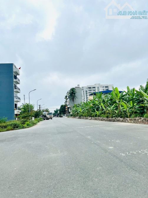 Hàng Cực phẩm Khu phân lô Đống Chuối, Hùng Vương, Hồng Bàng 93,6 giá chỉ 3,5 tỷ - 4